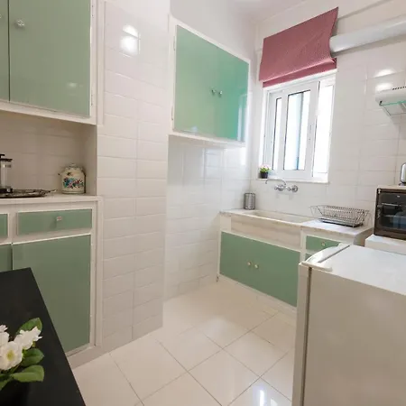 Apartment Neverland *